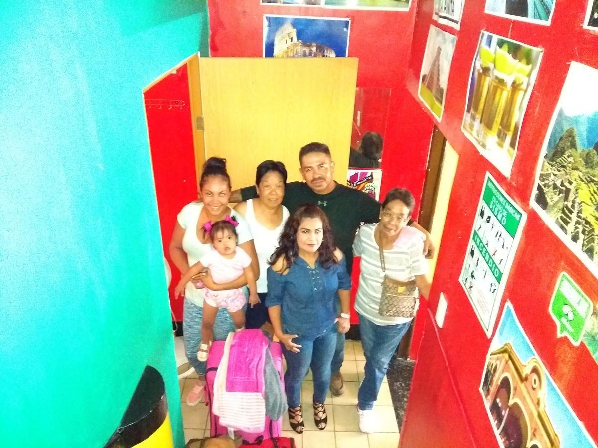 Hostal Casa Anita Guadalajara Exterior foto